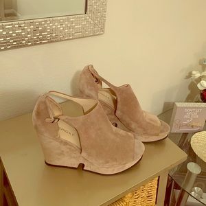 Size 12, women’s shoes